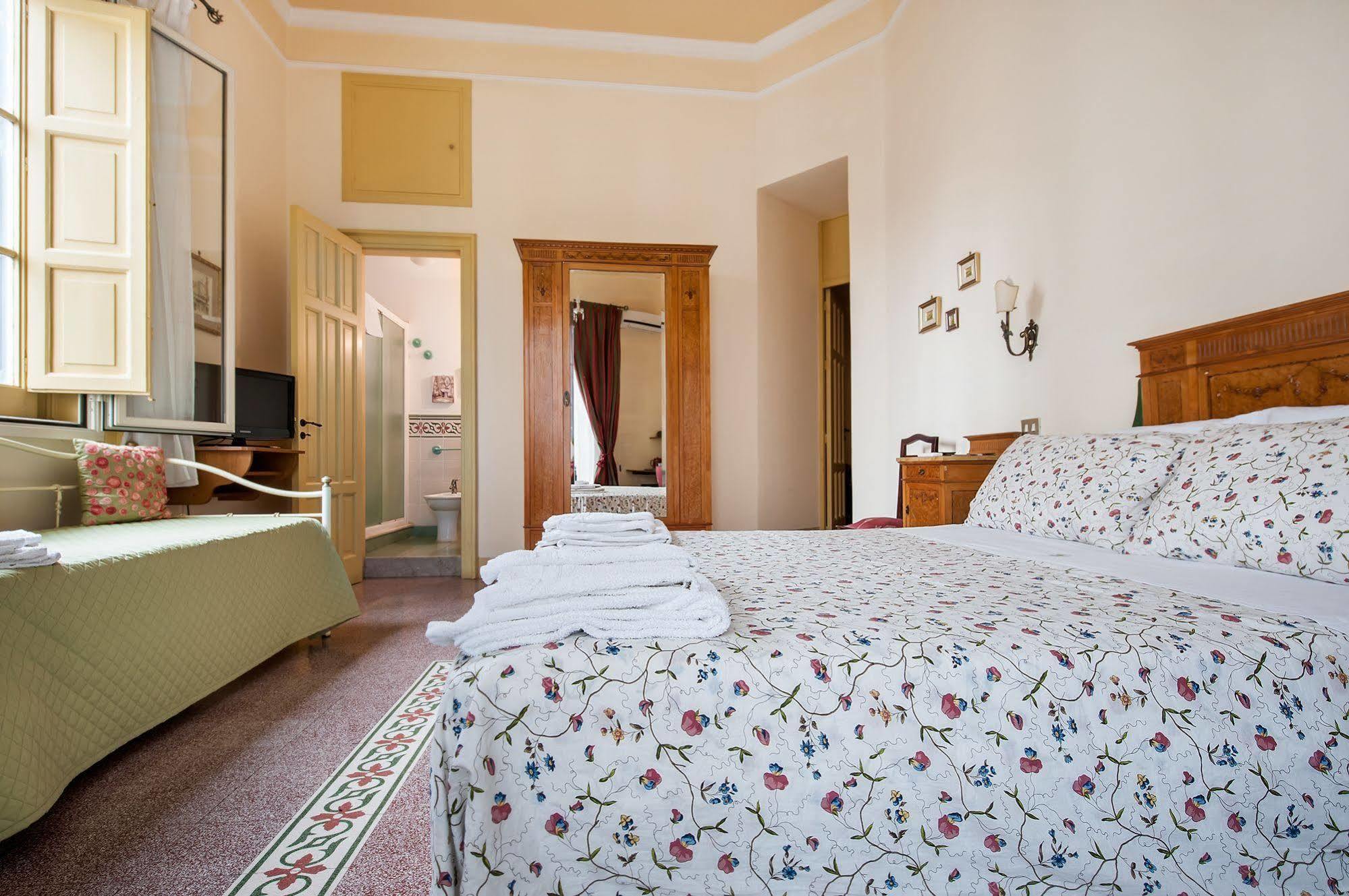 Bed and Breakfast La Casa Di Zoe - Locazioni Turistiche Палермо Экстерьер фото